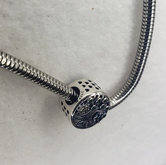 Family Tree Bracelet Charm Round 925 Sterling Silver Multicolor Zirconia Detail - Picture 3 of 5